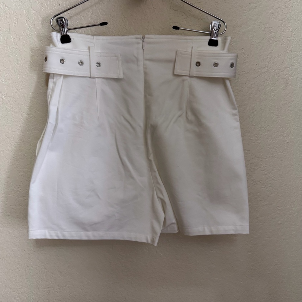 New 3.1 Phillip Lim Belted white shorts size 10 - Picture 9 of 11